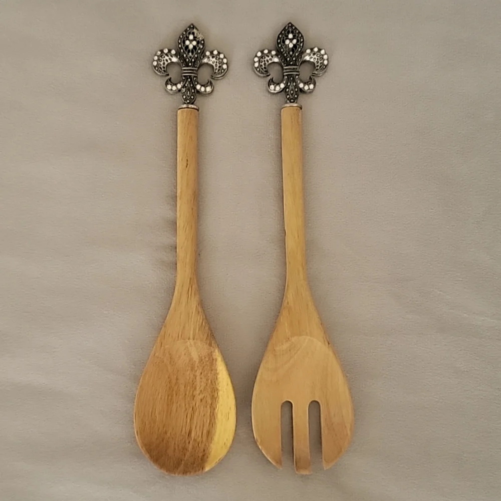 Wooden Spatula Set of 2 Decorated by Crystals.